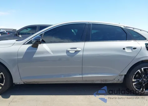 2022 Kia K5 Gt-Line z USA, uszkodzony, nr VIN 5XXG64J20NG131360